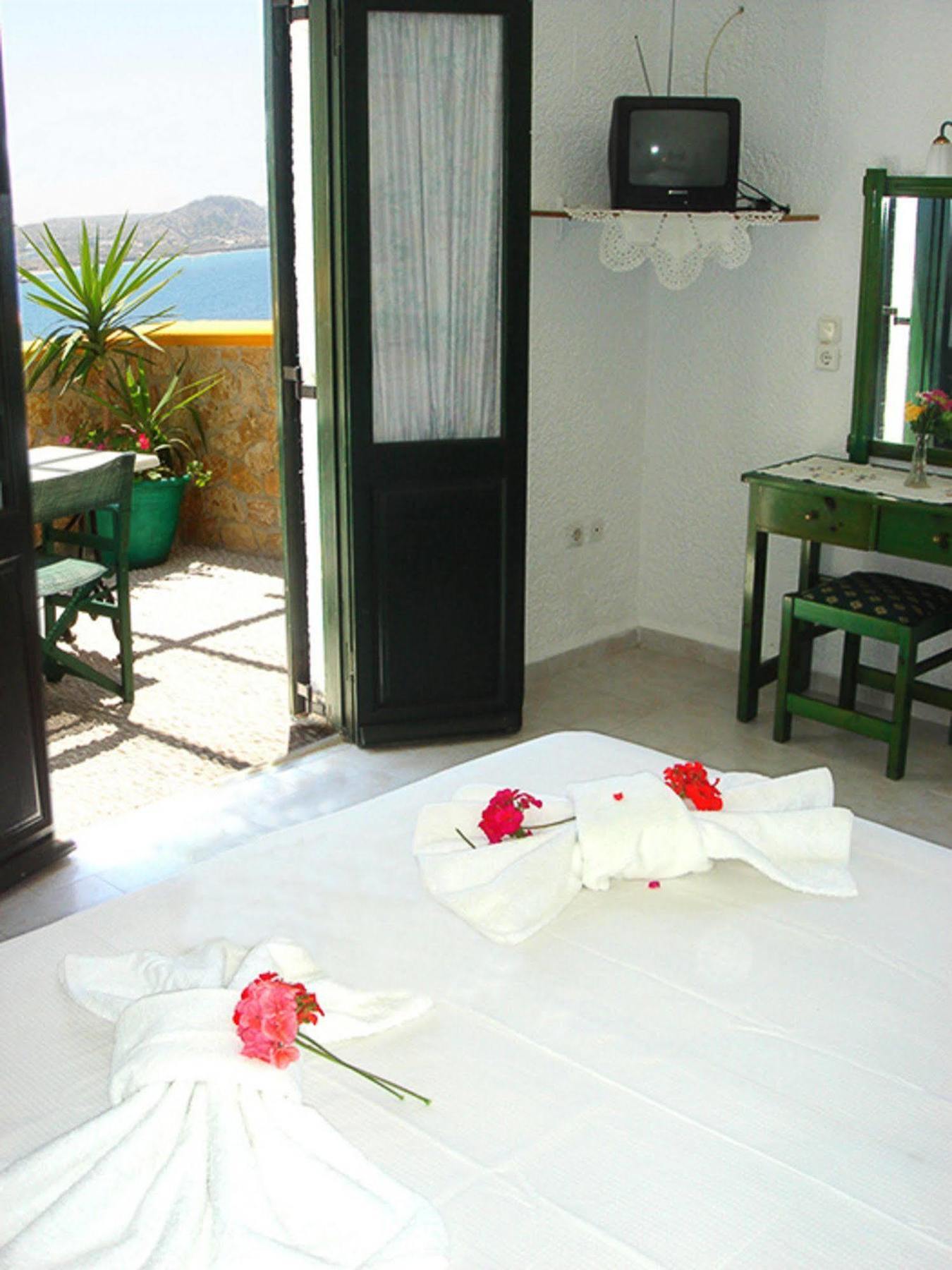 Finiki View Hotel Apartments Exterior foto
